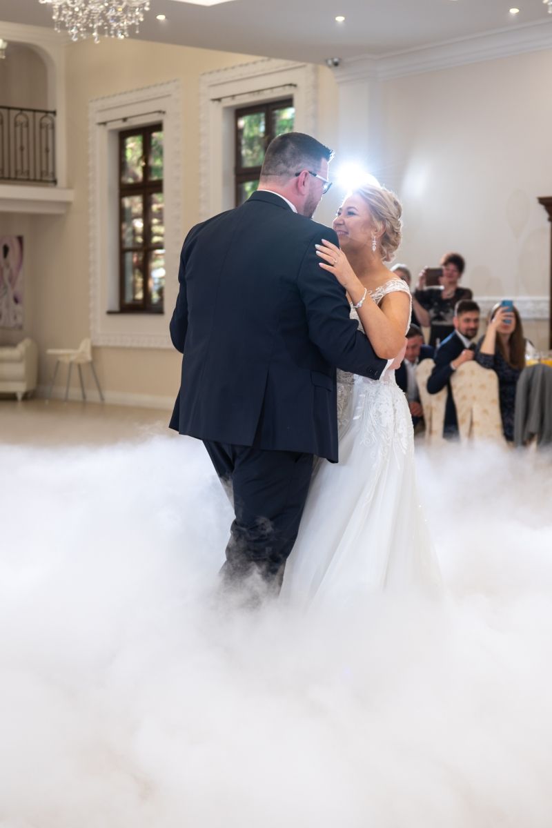 wesele pierwszy taniec dym Łomża